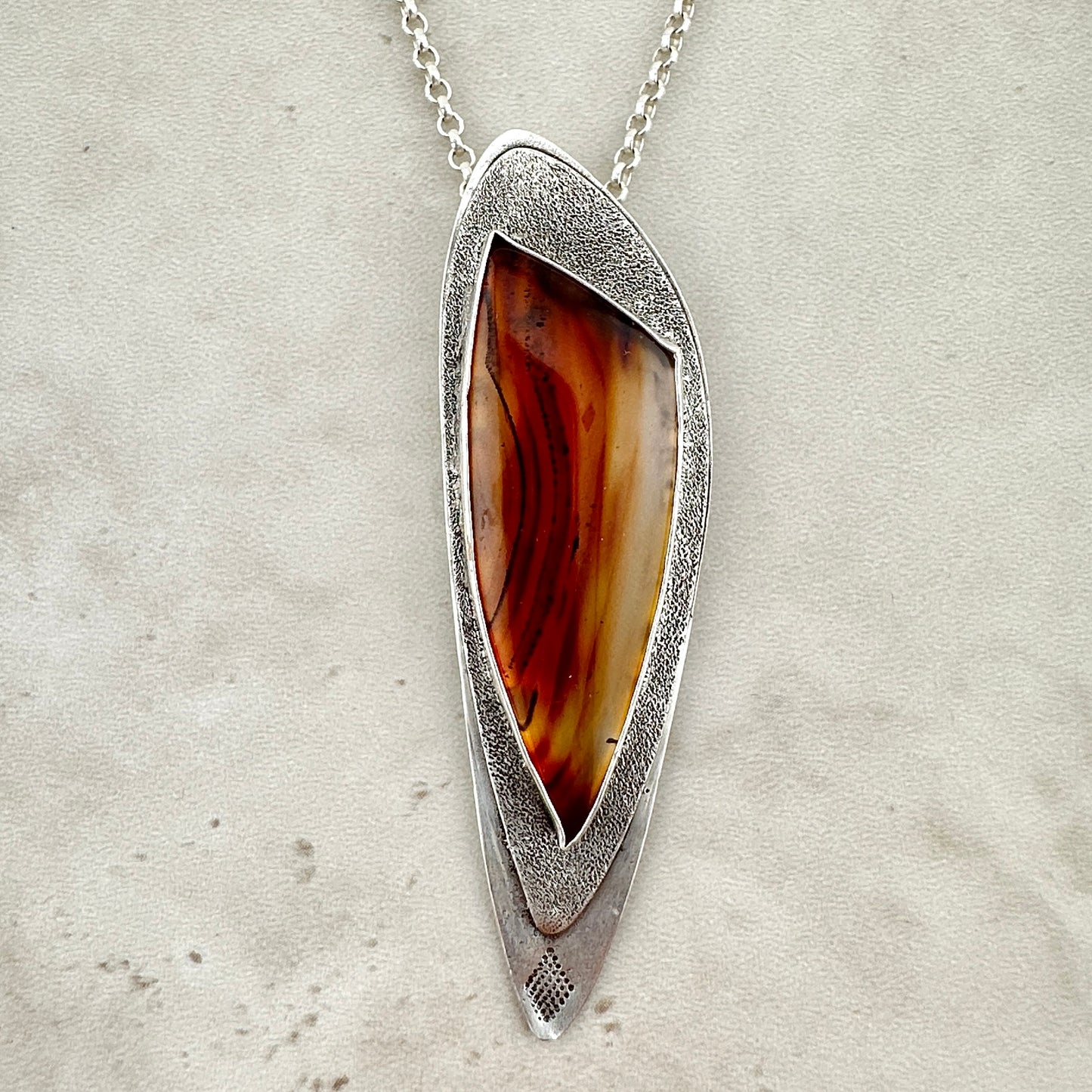 Amber Flow Montana Agate Pendant Necklace