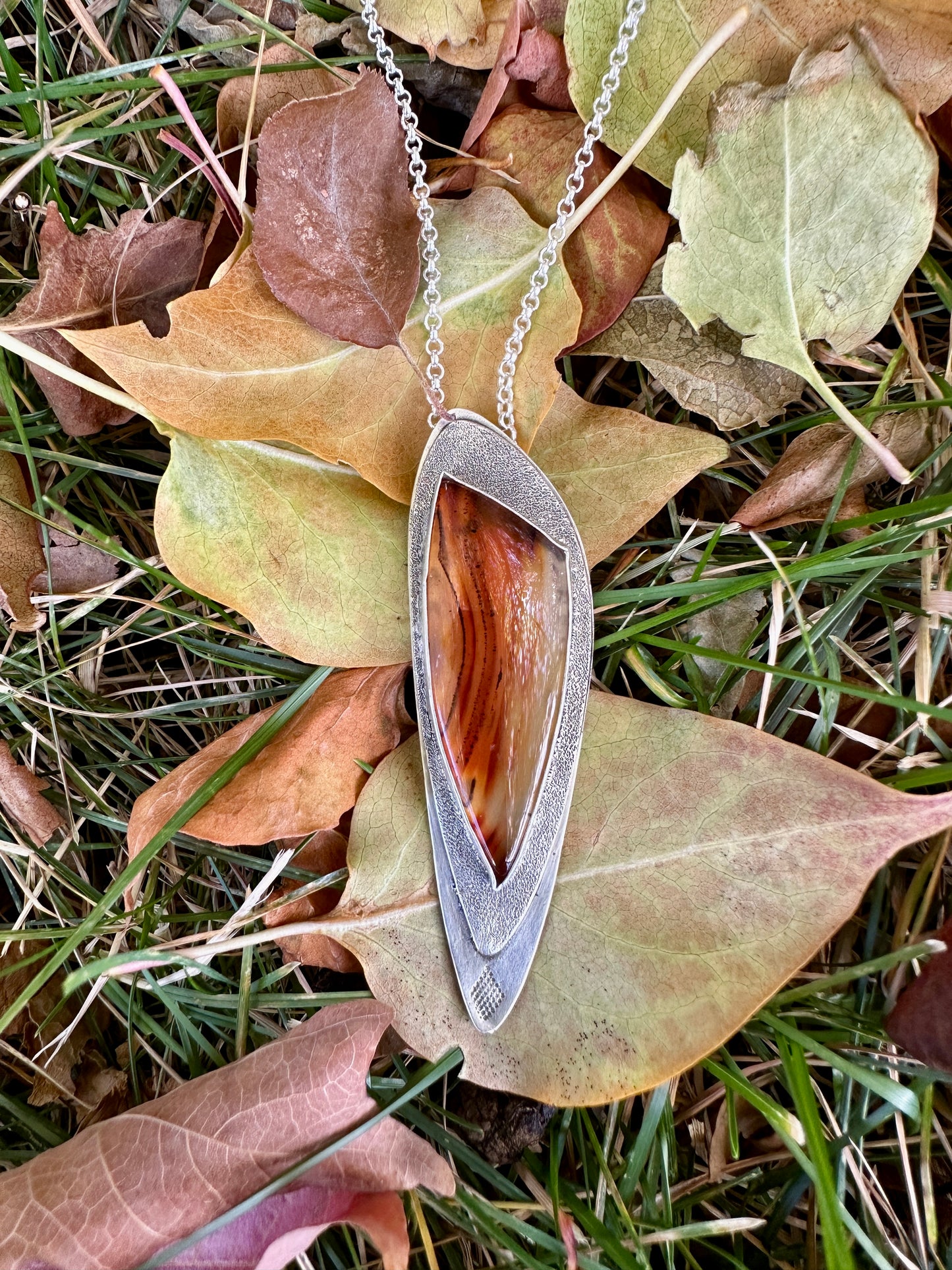 Amber Flow Montana Agate Pendant Necklace