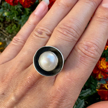 Double Walled Round Pearl Ring Size 8