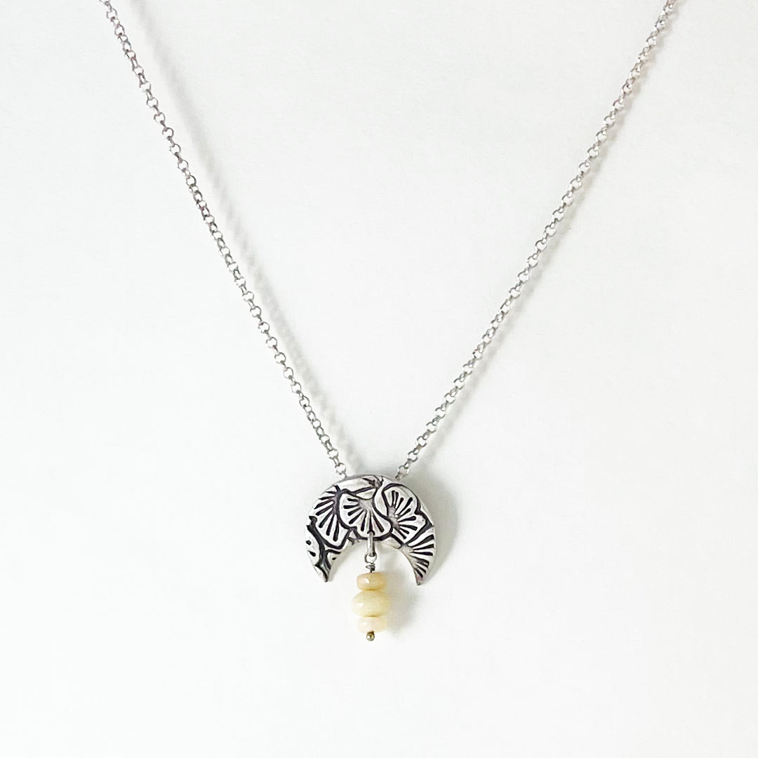 La Luna - Gingko Necklace