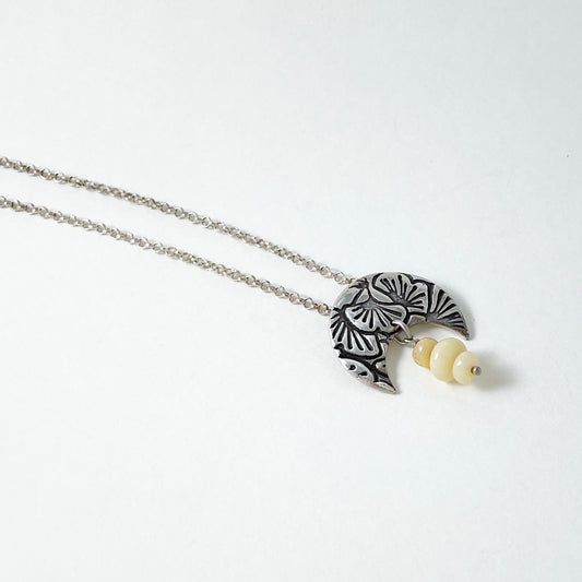 La Luna - Gingko Necklace