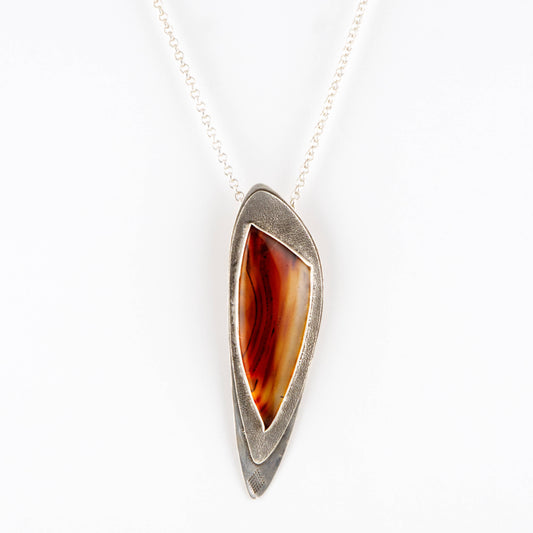 Amber Flow Montana Agate Pendant Necklace