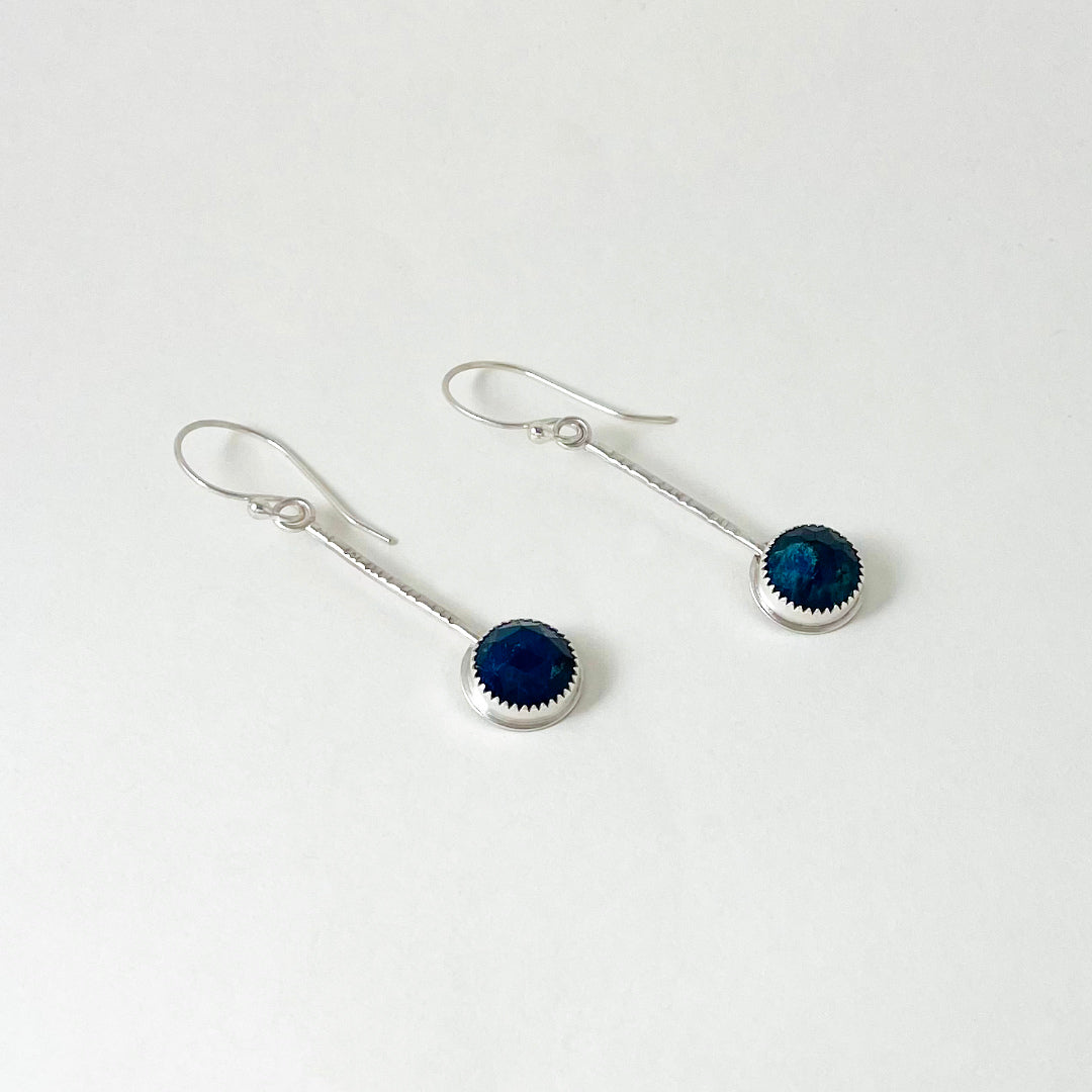 Medium Rosecut Neon Apatite Pendulum Earrings