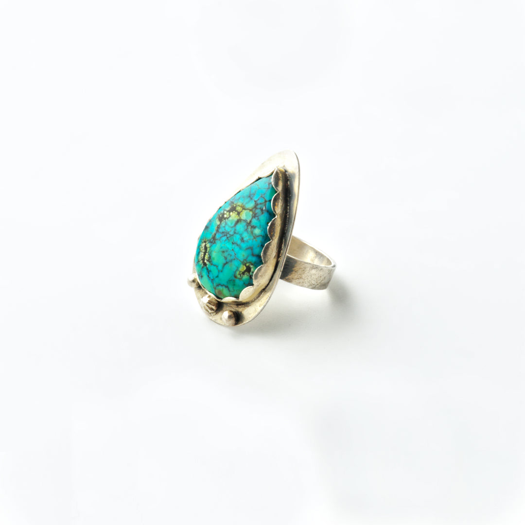 Long Teardrop Turquoise Decorative Ring Size 6.5