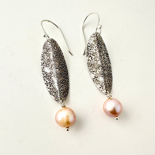 Silk Pattern Selene with Pearl Earrings