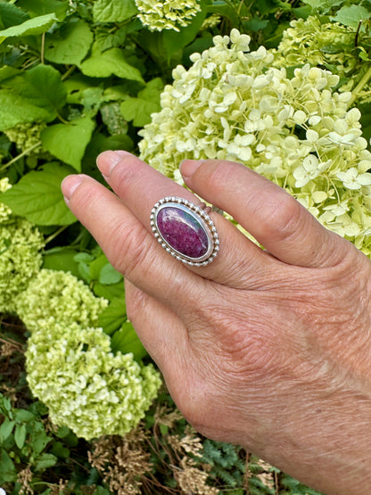 Small Oval Ruby Zoisite with Beaded Collar Ring Size 6