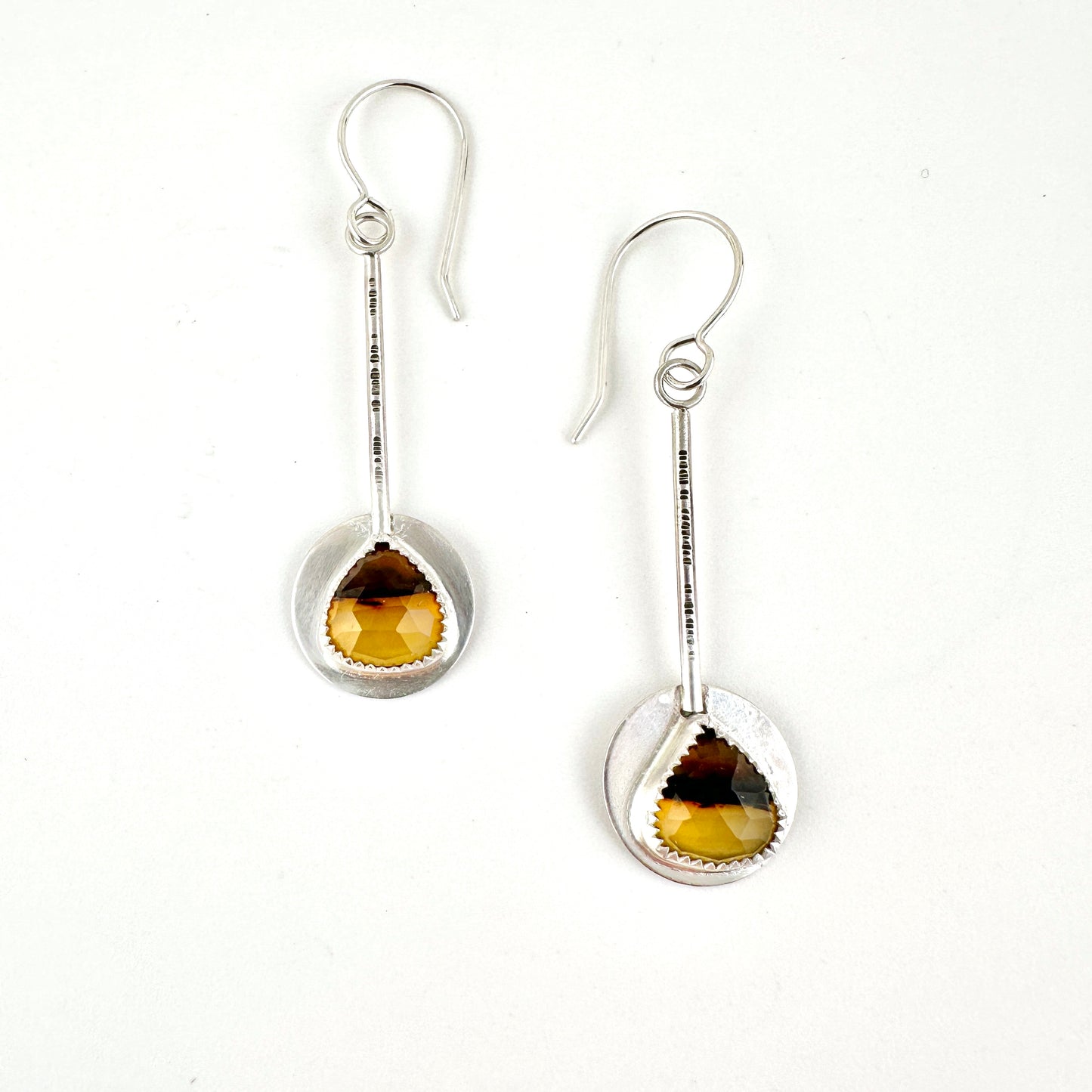 Montana Agate Pendulum Earrings