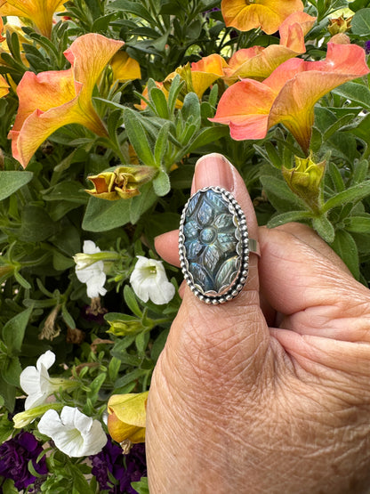 Carved Oval Blue Labradorite Ring Size 9.5