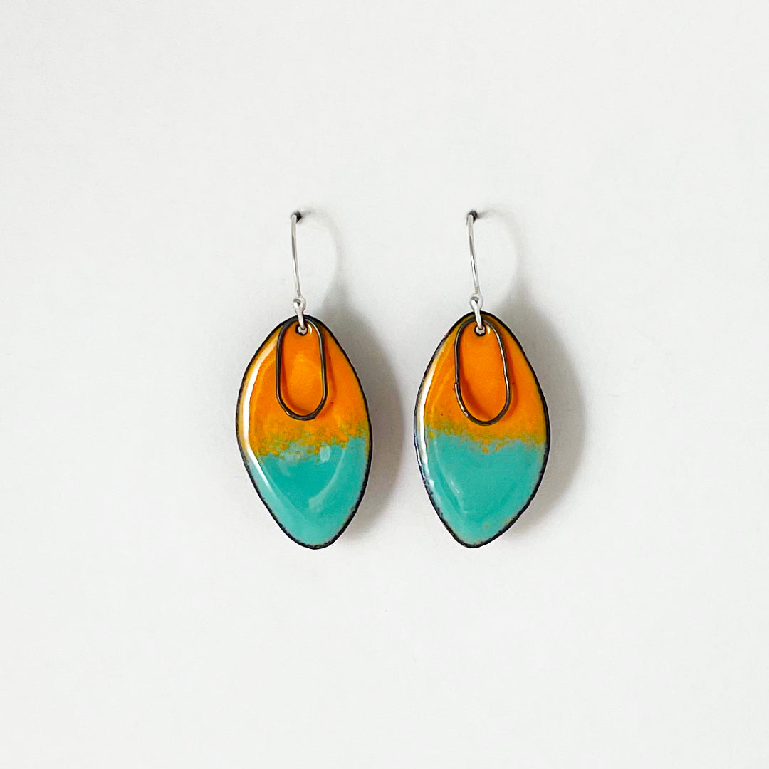 Carmen Enameled Oval Earringsi