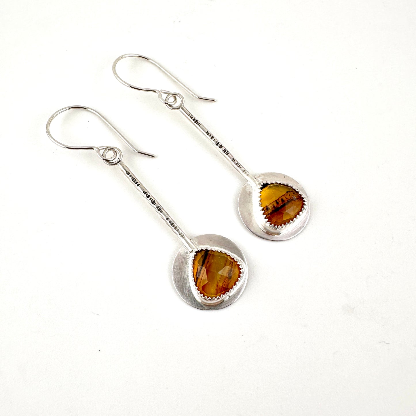 Montana Agate Pendulum Earrings