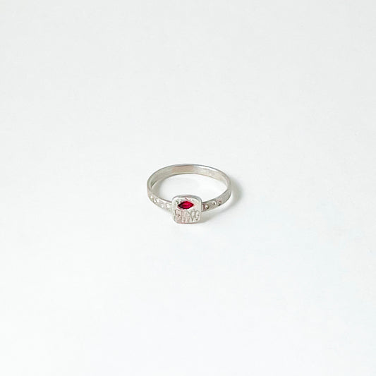 Fern Pattern & Ruby Fixed Size Ring