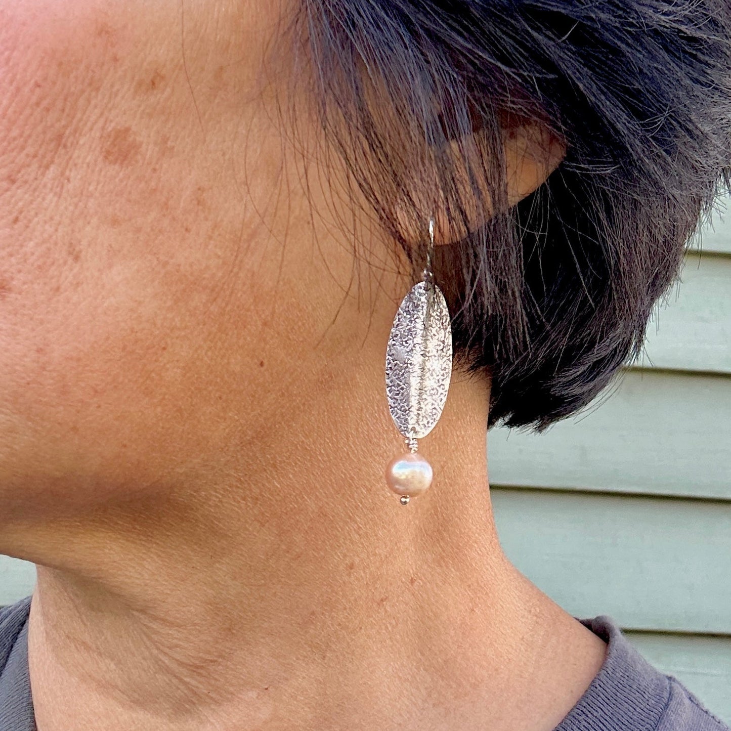 Silk Pattern Selene with Pearl Earrings