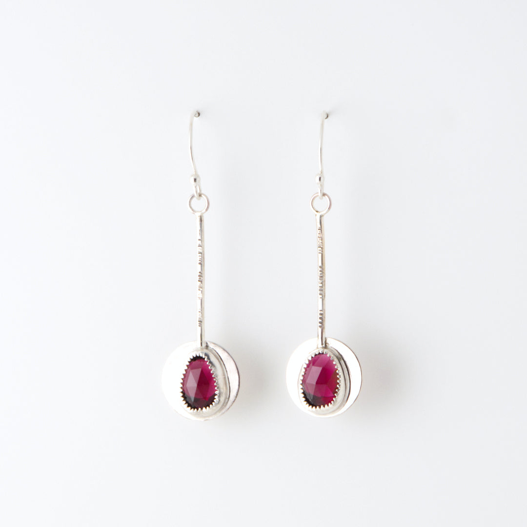 Rosecut Garnet Pendulum Earrings