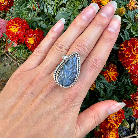 Carved Wheat Teardrop Labradorite Ring Size 10