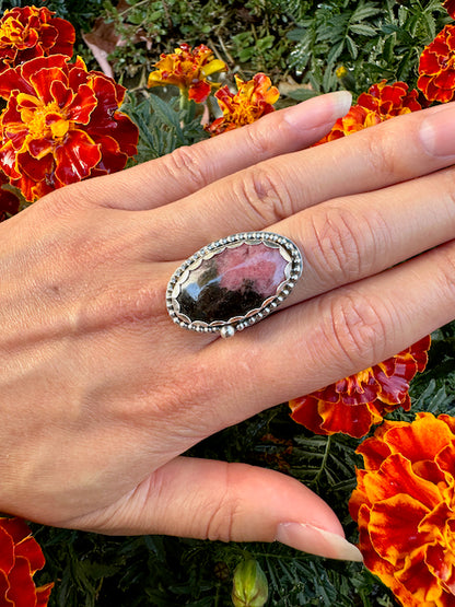 Oval Rhodonite Beaded Ring Size 8.25