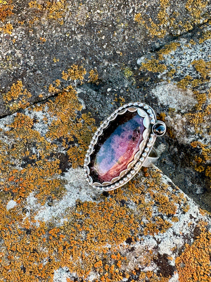 Oval Rhodonite Beaded Ring Size 7.25