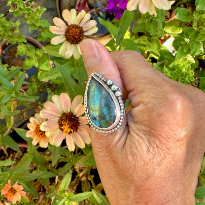 Beaded Collar Teardrop Blue & Amber Labradorite Ring Size 10