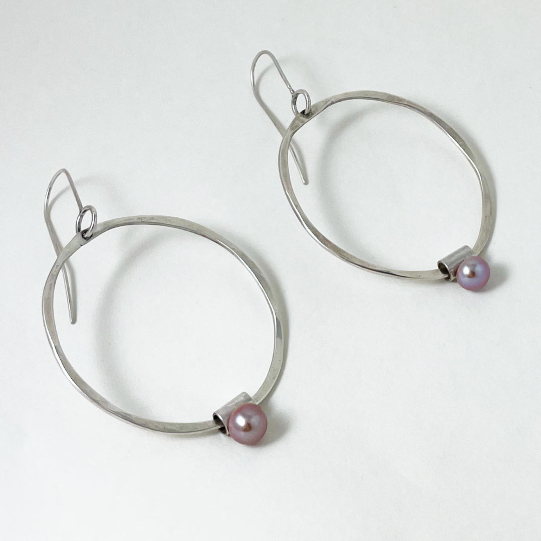 Aphrodite Textured Hoops with Pearl