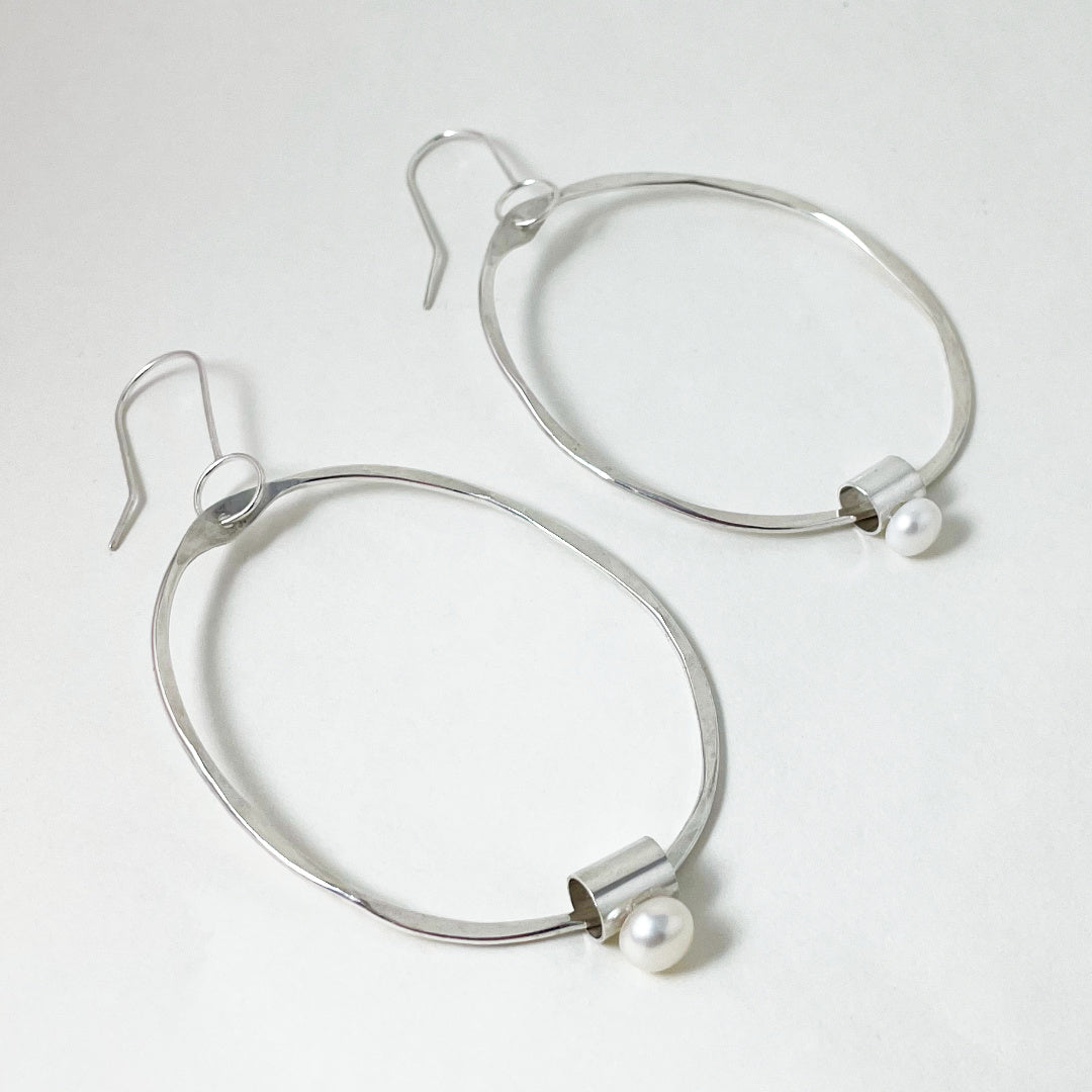 Aphrodite Textured Hoops with Pearl