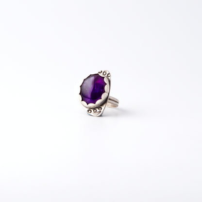 Amethyst Oval Decorative Ring